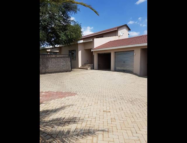 FARM FOR SALE IN RANDFONTEIN